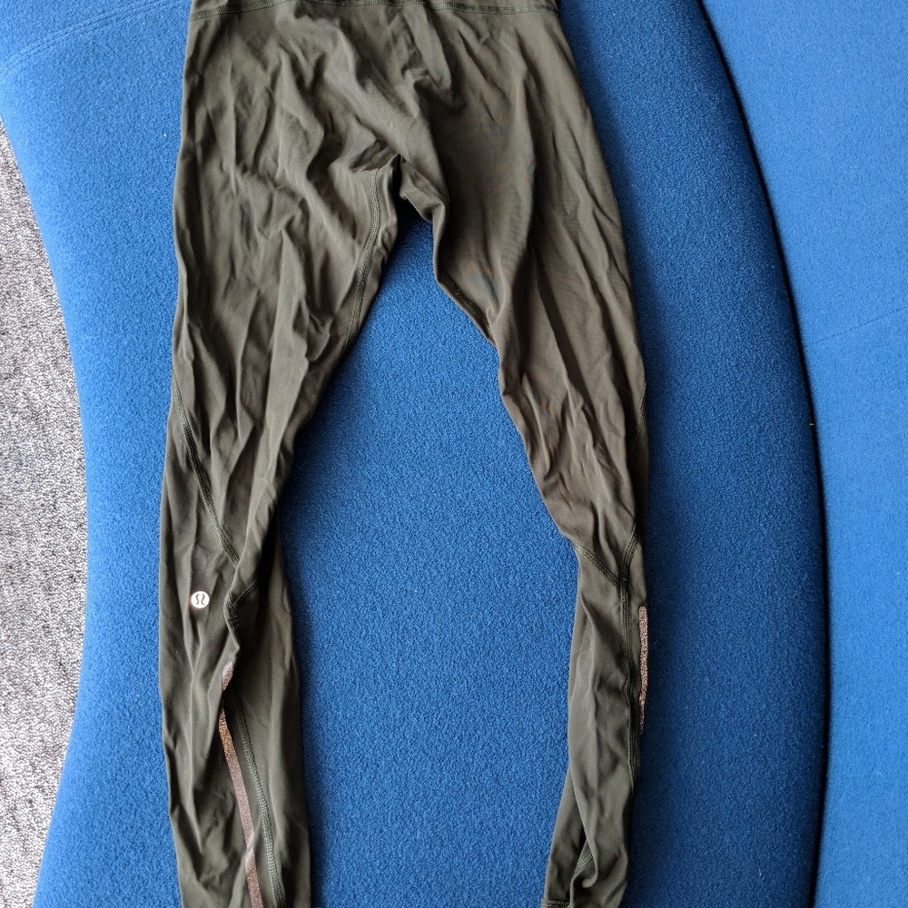 Lulu lemon yoga cycling tights dark green
